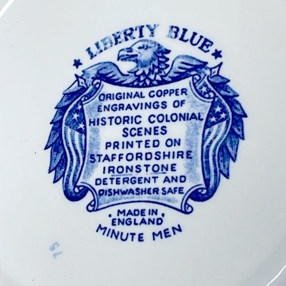 Liberty Blue Round Serving Dish Staffordshire England Ironstone Blue and White - Picture 5 of 8